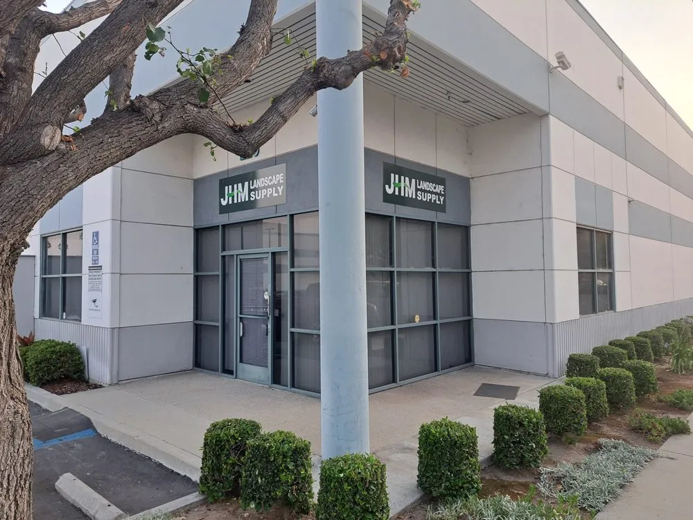 Trusted yard cleanup service in San Gabriel, CA by JHM Landscape Supply