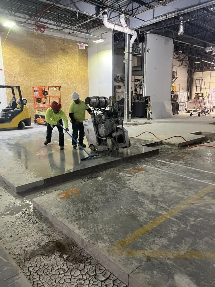 Local yard cleanup service in Bridgewater, NJ by JHMC Maintenance