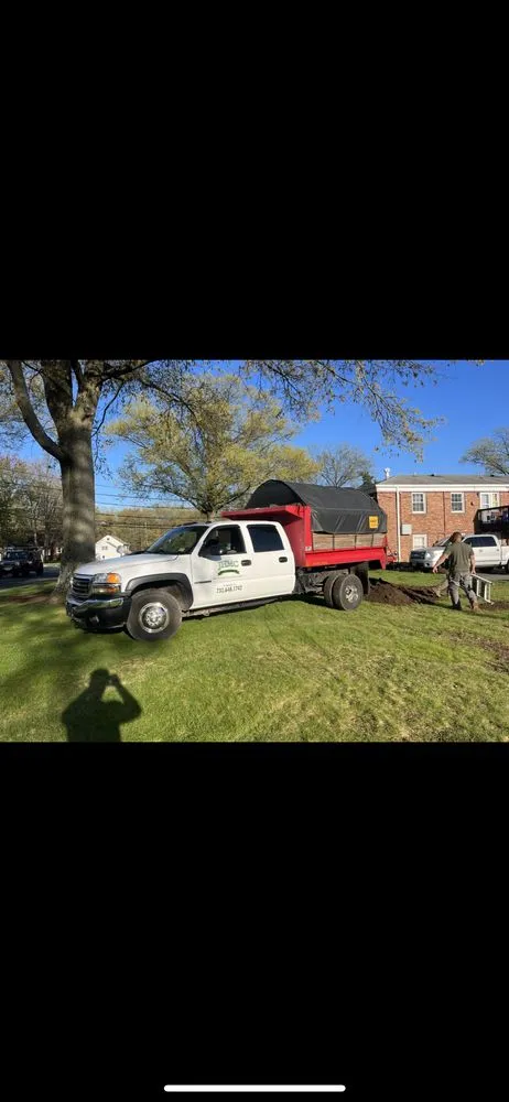 Trusted yard cleanup service with custom design in Bridgewater, NJ by JHMC Maintenance