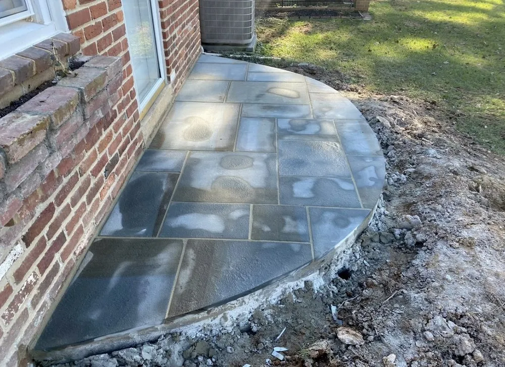 Reliable lawn care service experts serving Gaithersburg, MD - J.I.F Landscaping