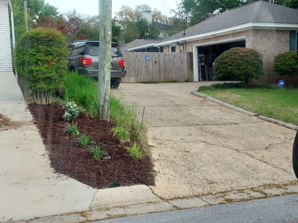 Reliable yard maintenance for outdoor upgrades in Pensacola, FL by Jilesstone limited liability company