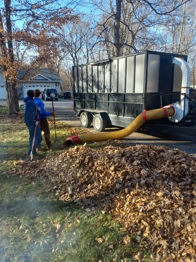 Reliable yard cleanup service for homes in Hiawatha, IA by Jim Bob's Lawn Care