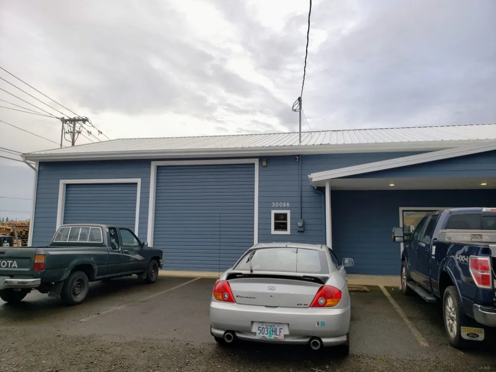 Affordable yard maintenance for year-round maintenance across Eugene, OR - Jim Handy Renovation & Handyman Services