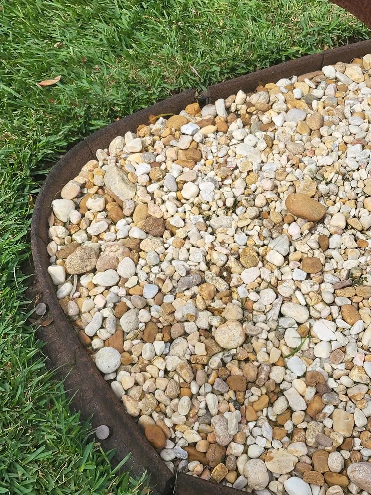 Affordable residential landscaping experts serving Clearwater, FL - Jim Simmons Lawn Care & Landscaping