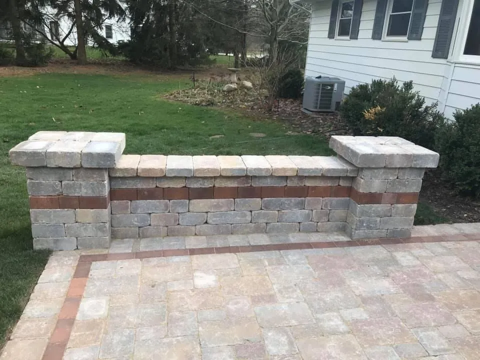 Professional landscaping services experts serving Elgin, IL - Jim Verhaeghe & Sons Landscaping