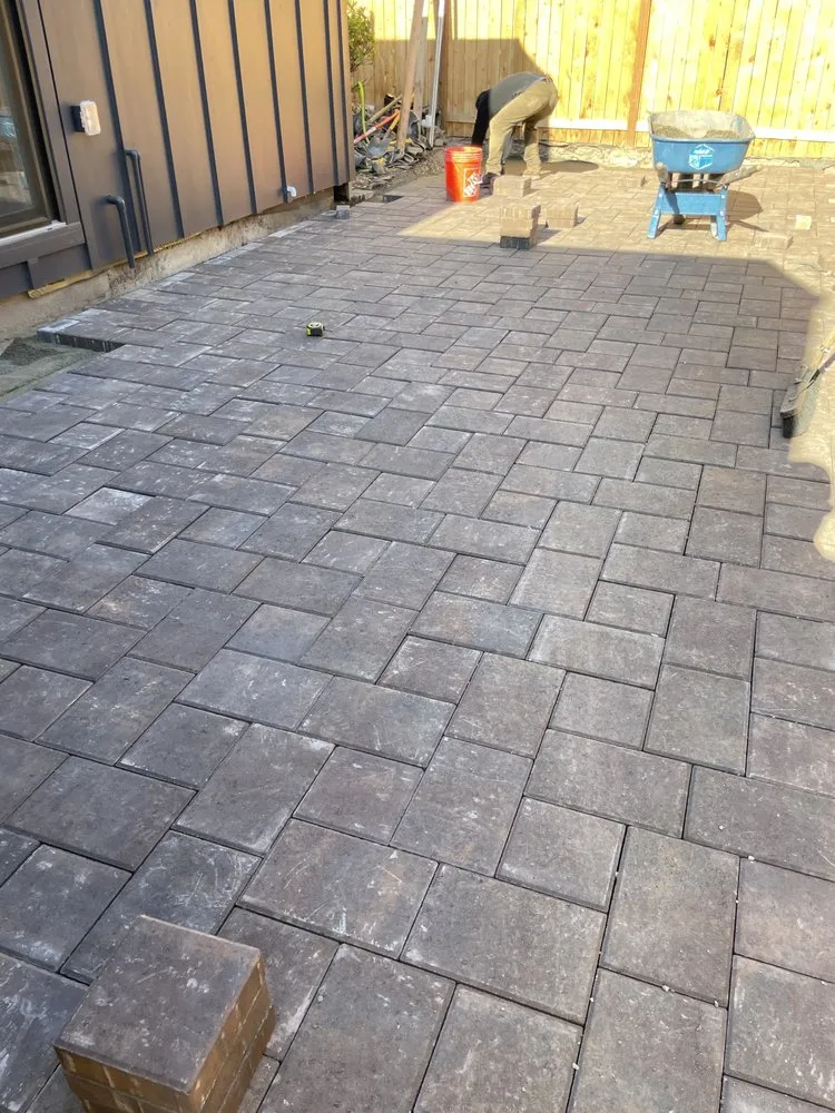 Custom residential landscaping experts serving Seattle, WA - Jimay Landscaping And Cleaning Services