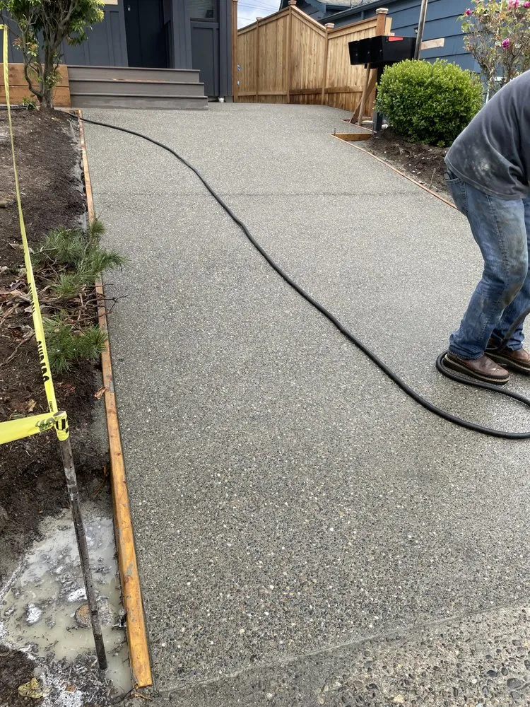 Affordable yard maintenance in Seattle, WA - Jimay Landscaping And Cleaning Services