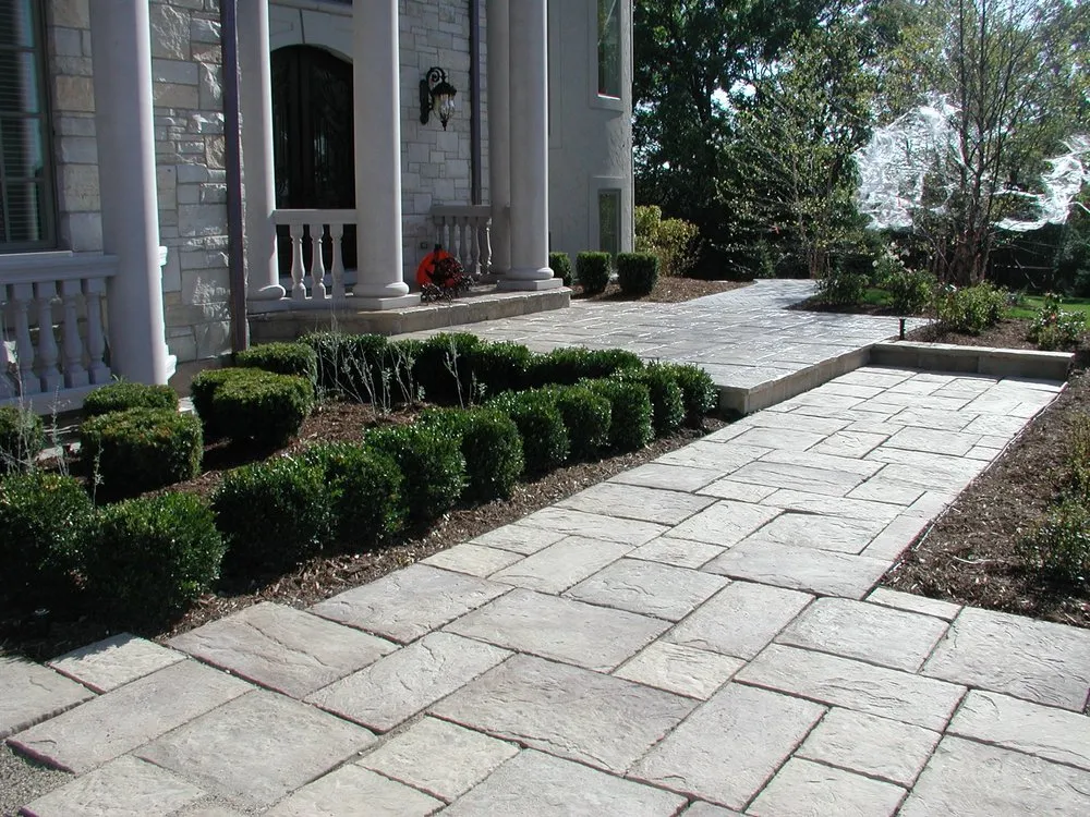 Custom yard cleanup service experts serving Homer Glen, IL - Jimenez and Sons Landscaping