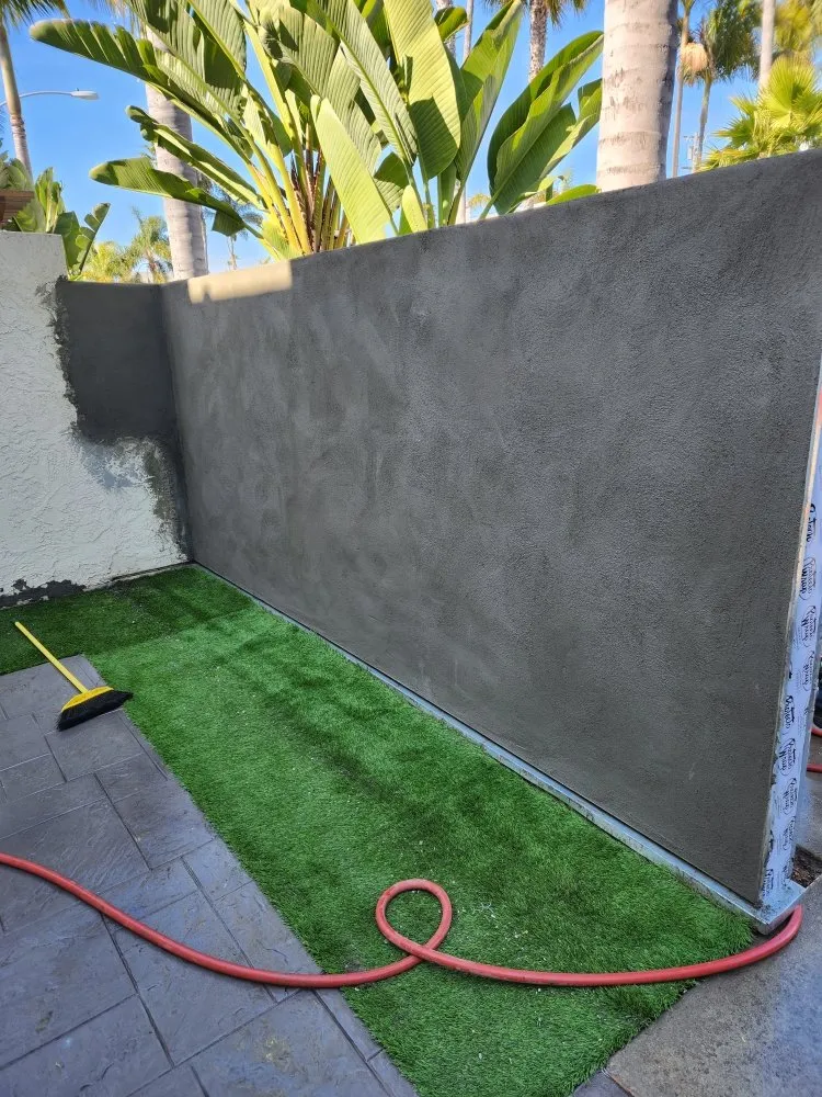 Top-rated lawn care service for year-round maintenance in Oceanside, CA by Jimenez Construcion