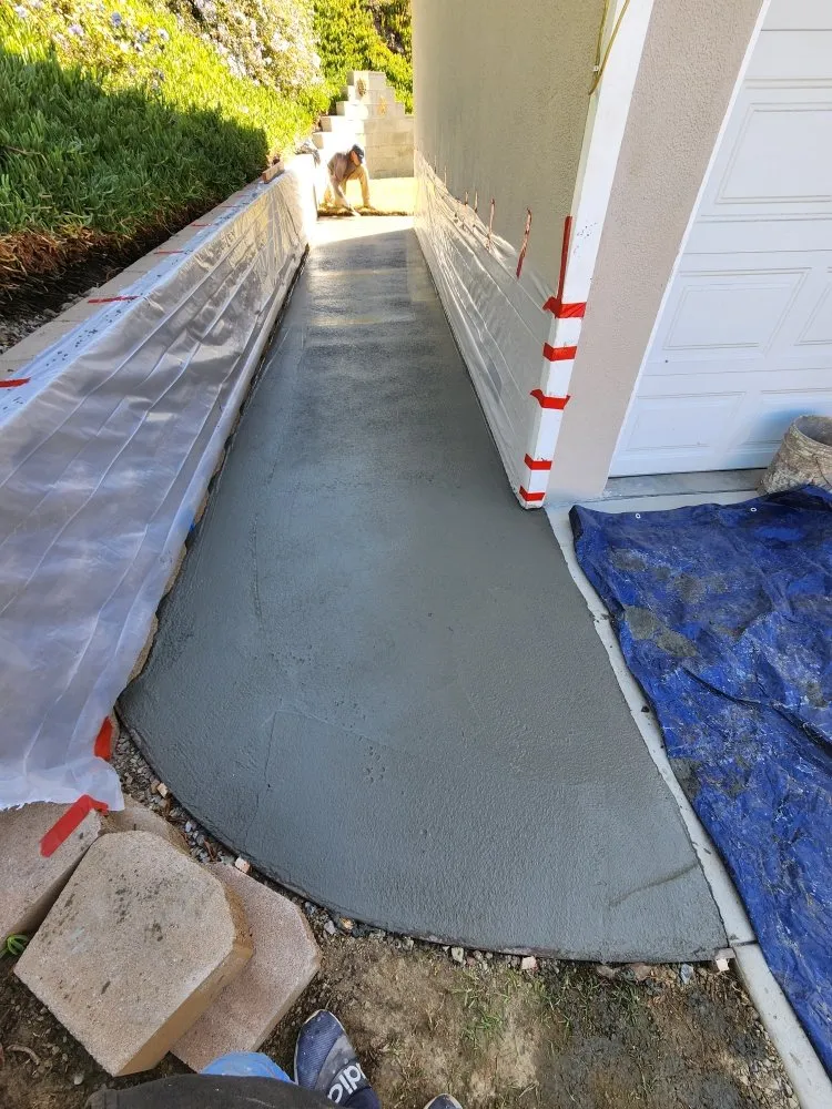 Local lawn mowing service in Oceanside, CA - Jimenez Construcion