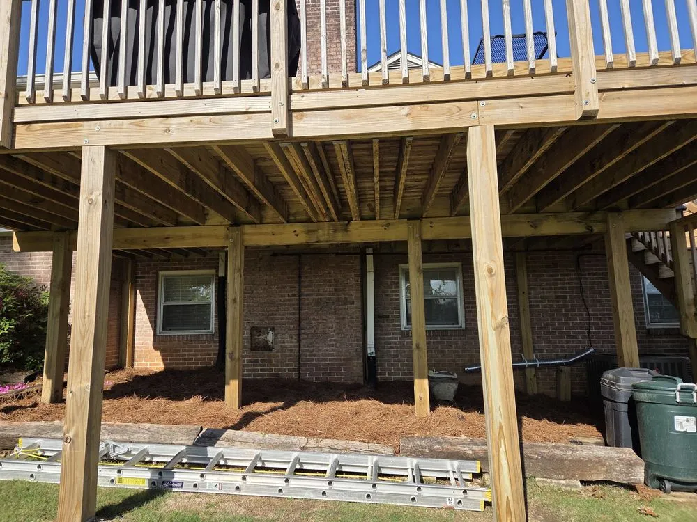 Affordable yard maintenance in Birmingham, AL by Jimenez construction