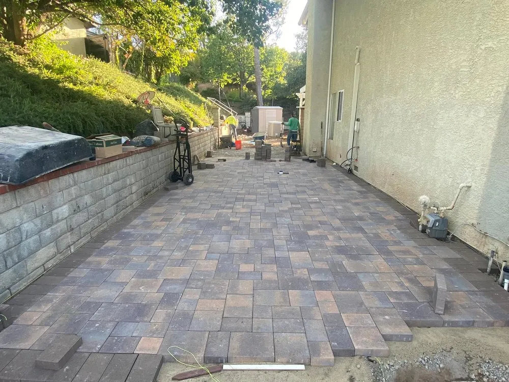 Local outdoor landscaping near you across Santa Clarita, CA - Jimenez E Landscape