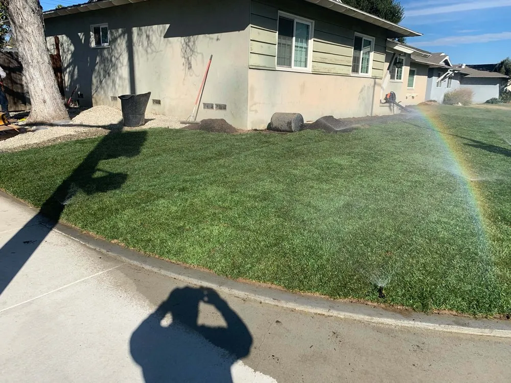 Trusted yard cleanup service for homes in Santa Clarita, CA by Jimenez E Landscape