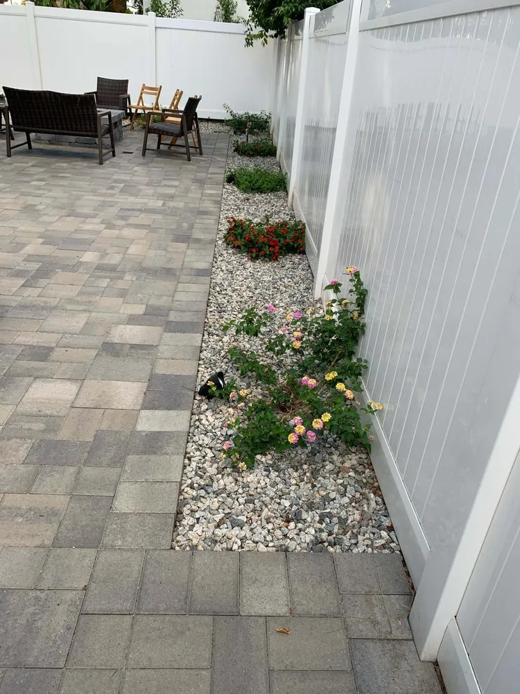 Reliable garden landscaping in Santa Clarita, CA by Jimenez E Landscape