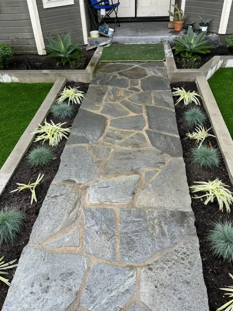 Professional yard maintenance in Lawndale, CA - Jimenez Landscape & Gardening