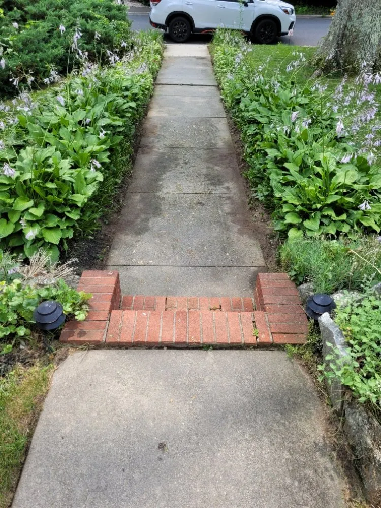 Top-rated residential landscaping in Tinton Falls, NJ by Jimenez Landscape And Maid Service