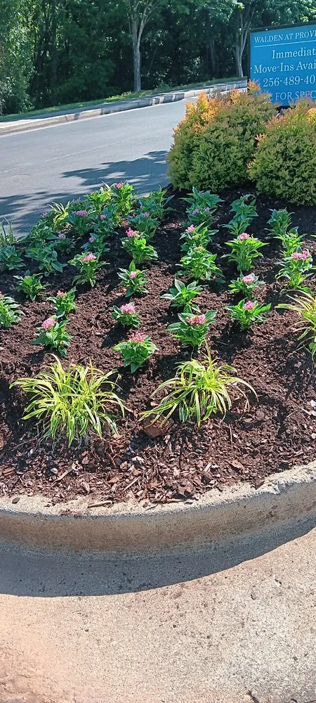 Local yard maintenance in Decatur, AL - Jimenez Landscaping