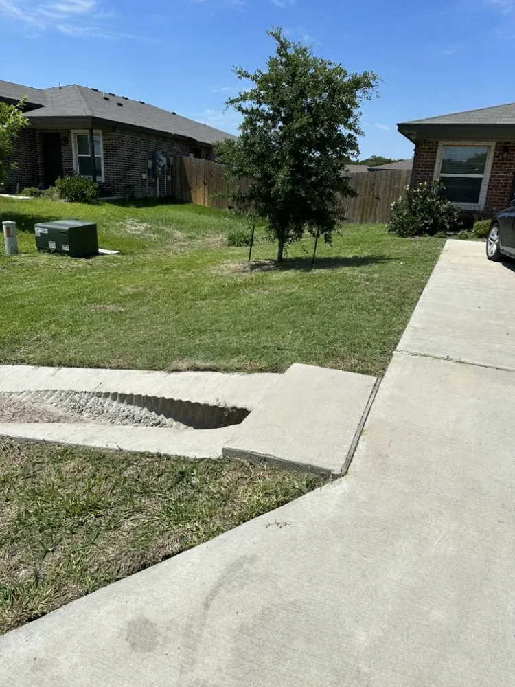 Professional lawn mowing service in Killeen, TX - Jimenez Landscaping