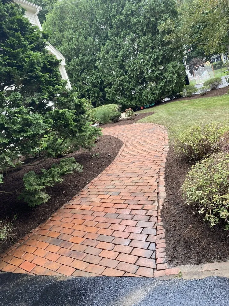 Affordable lawn care service near you in sudbury, MA by Jimenez Lanscaping