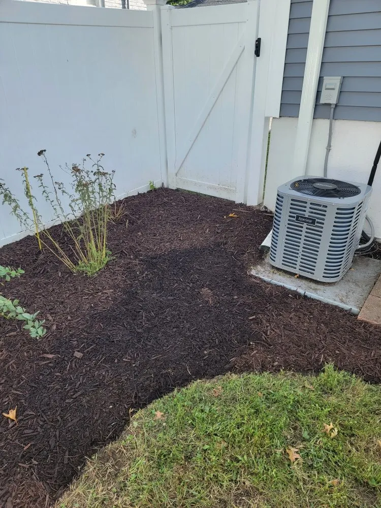 Affordable lawn care service for beautiful yards across Bergenfield, NJ - Jimi On The Spot