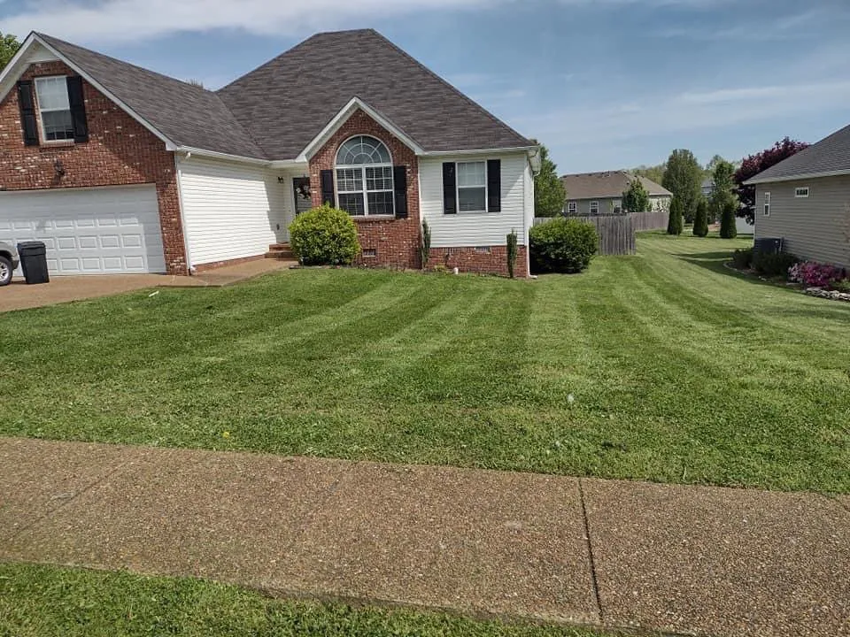 Trusted garden landscaping in Columbia, TN - Jimmy Duz Lawn Care