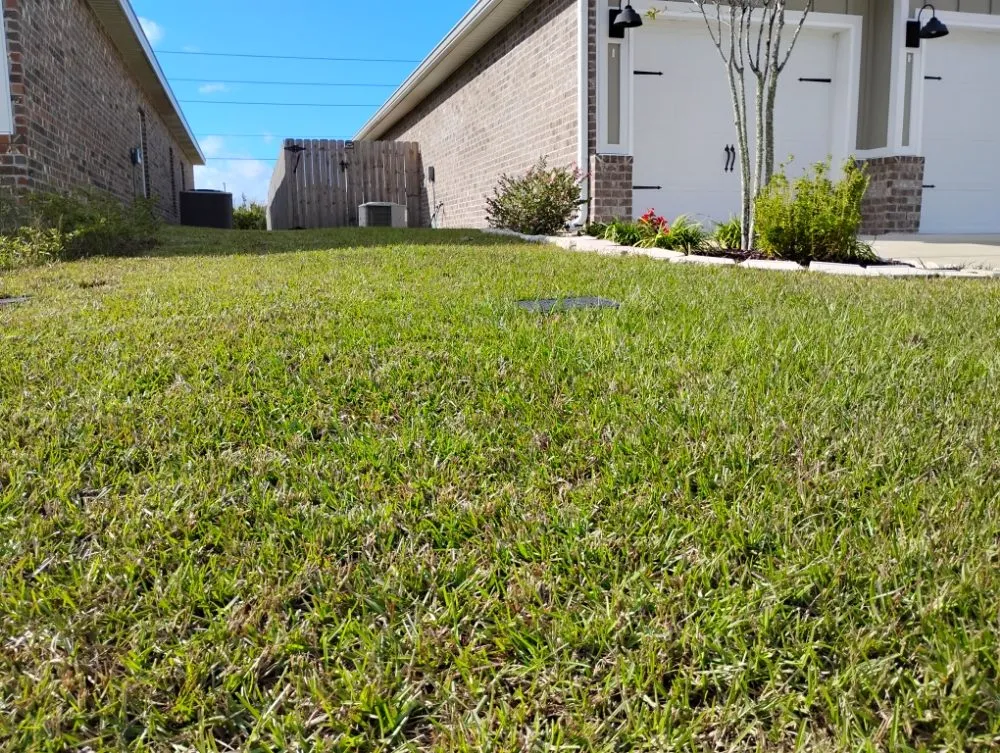 Custom garden landscaping in Panama City, FL - Jimmy's Home and Lawn maintenance