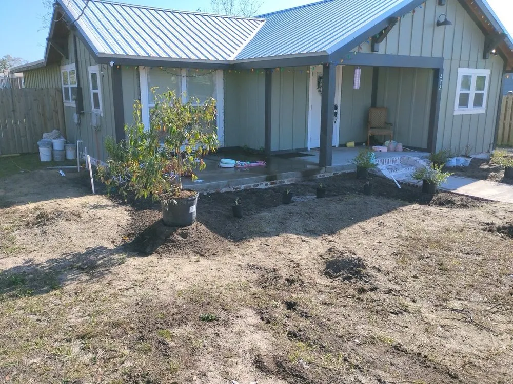 Top-rated residential landscaping for beautiful yards across Panama City, FL - Jimmy's Home and Lawn maintenance