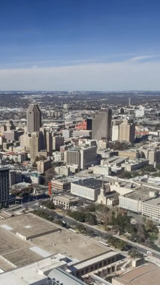 Top-rated yard maintenance for year-round maintenance in Bartonville, IL by Jimmy’s Lawn Care