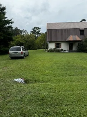 Jimmy’s Simple Lawn Care Logo