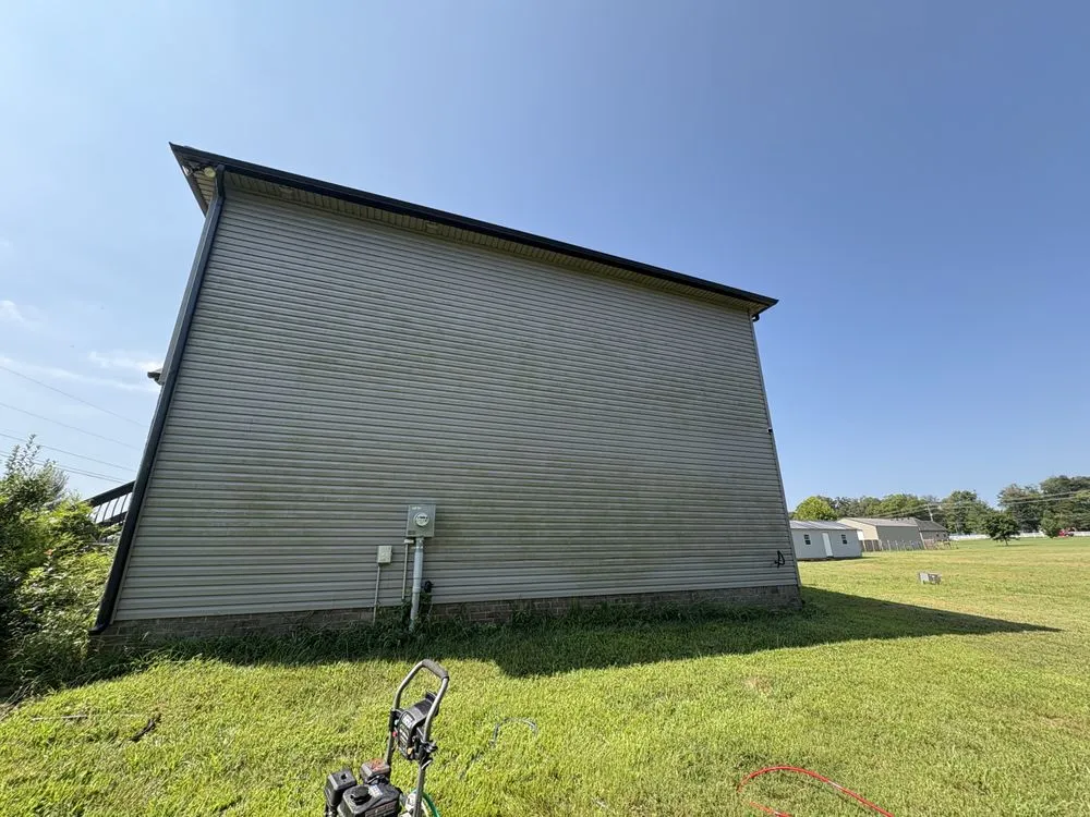 Expert yard maintenance in Indian Mound, TN by Jim’s Cleaning Service