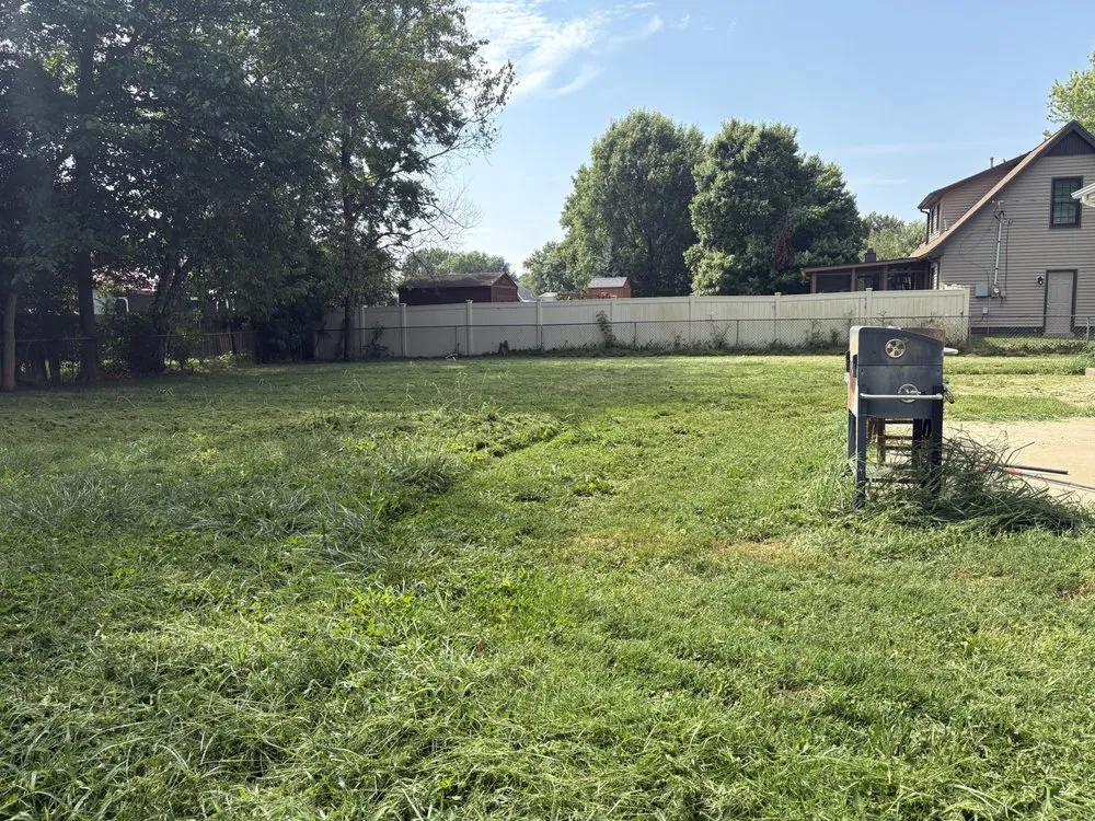 Trusted lawn care service for residential properties across Indian Mound, TN - Jim’s Cleaning Service