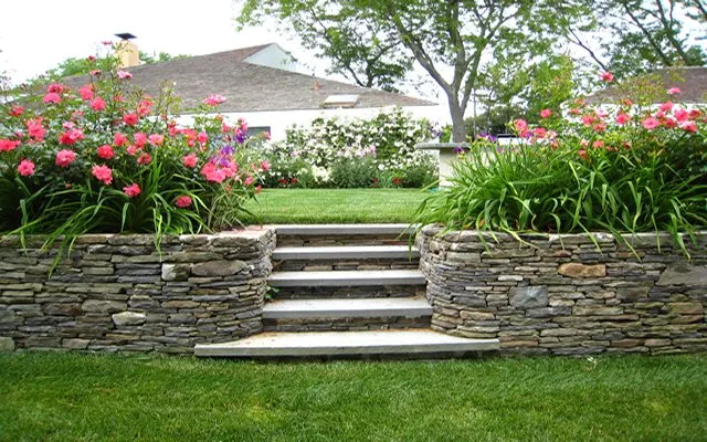 Expert landscape design experts serving Oconomowoc, WI - Jim's Professional Services
