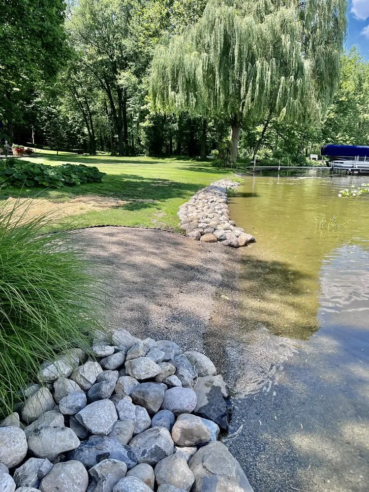 Top-rated garden landscaping in Fremont, IN - Jim's Rock Seawalls