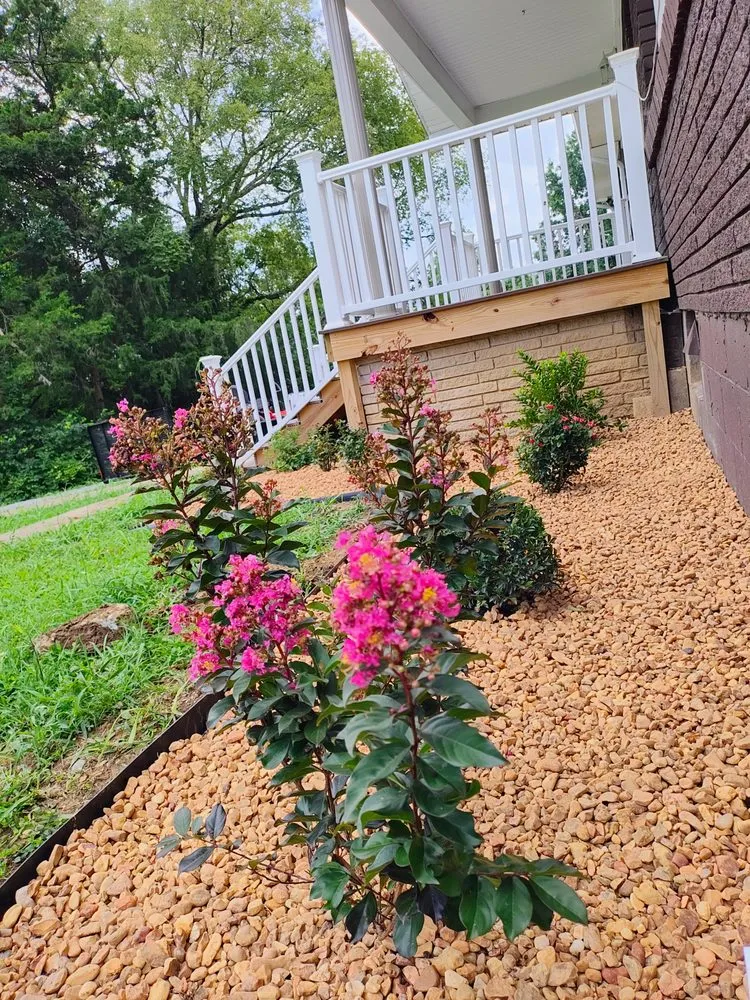 Top-rated landscape design in Hendersonville, TN by Jireh Landscaping Services