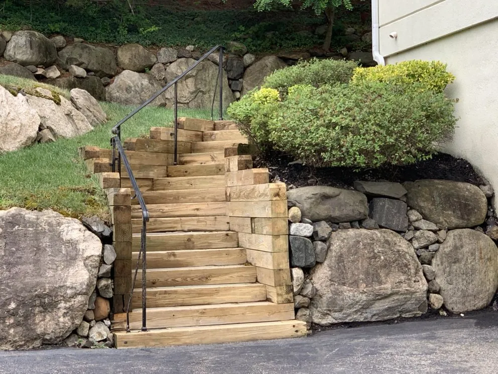 Affordable yard maintenance for beautiful yards across Englewood, NJ - Jireh Lanscaping And More
