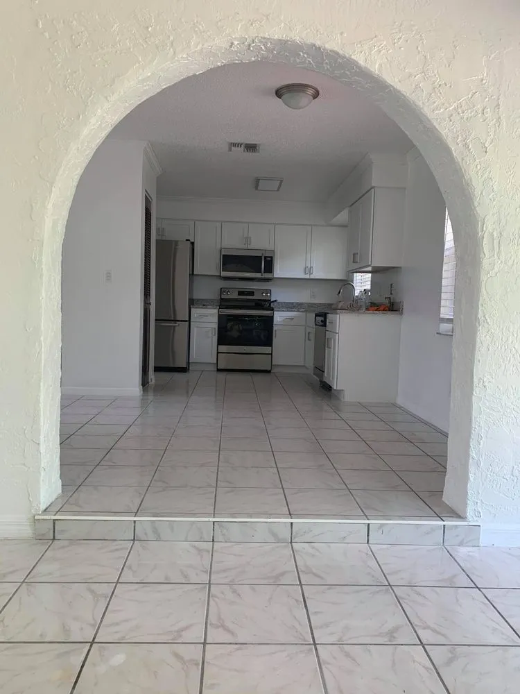 Professional lawn mowing service in Orlando, FL by Jireh Quality Cleaning