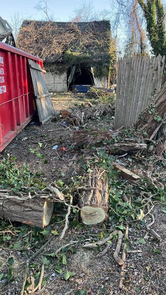 Top-rated garden landscaping for residential properties in Municipio de Riverside, NJ by Jireh’s Tree Service & Landscaping