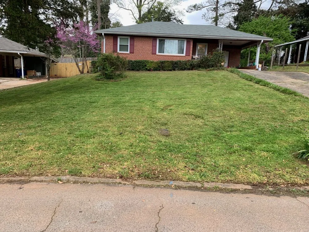 Expert yard cleanup service for homes across Decatur, GA - J&J Affordable Lawn Service