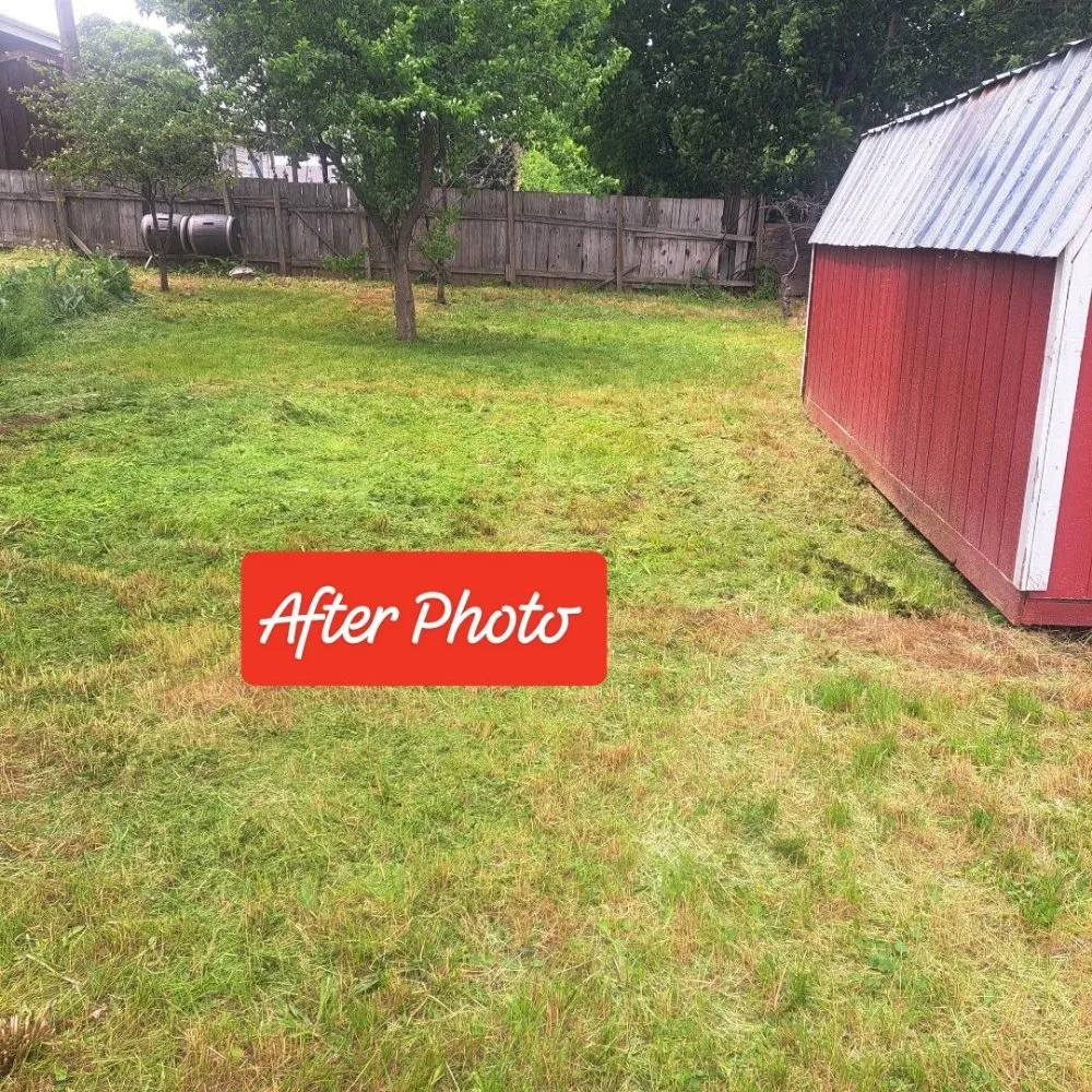 Custom lawn care service with custom design in Lewiston, ID by J&J Cleaning Service