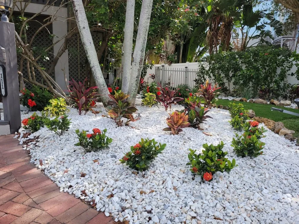 Custom lawn mowing service for homes across Largo, FL - JJ Complette Lawn and Service