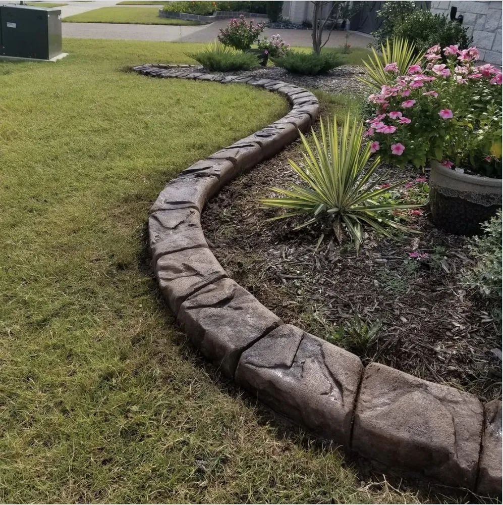 Custom landscape installation in Fort Worth, TX - J&J Custom Curbing