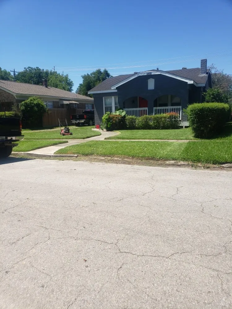 Local landscaping services for homes in Houston, TX by Jj Earthcare