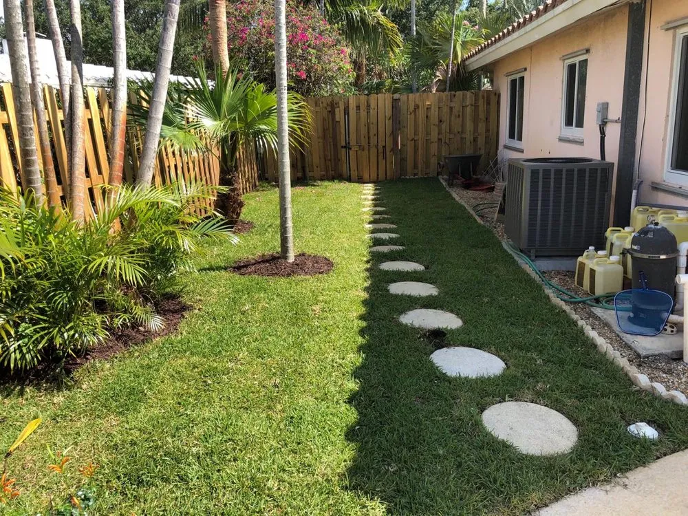 Local yard cleanup service near you in Fort Lauderdale, FL by J.J. Frank Landscaping & Lawn Maintenance