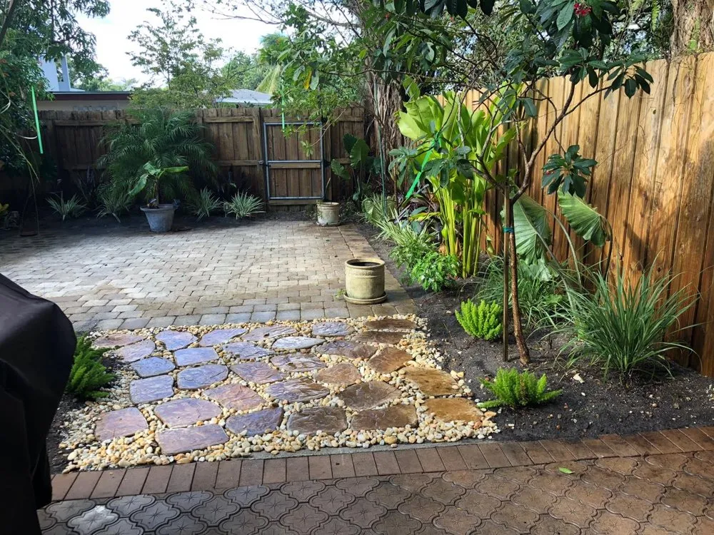 Custom yard maintenance for year-round maintenance across Fort Lauderdale, FL - J.J. Frank Landscaping & Lawn Maintenance