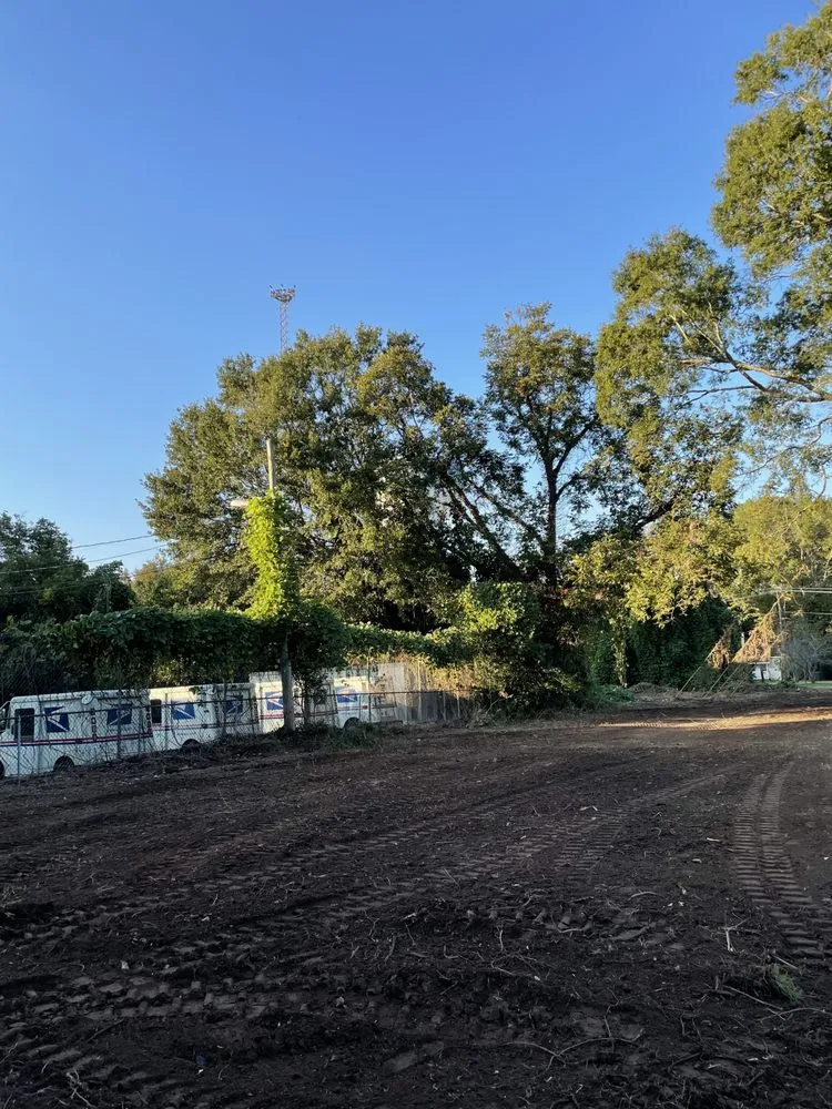 Custom landscape design in Honea Path, SC - J&J Grading and Landscaping