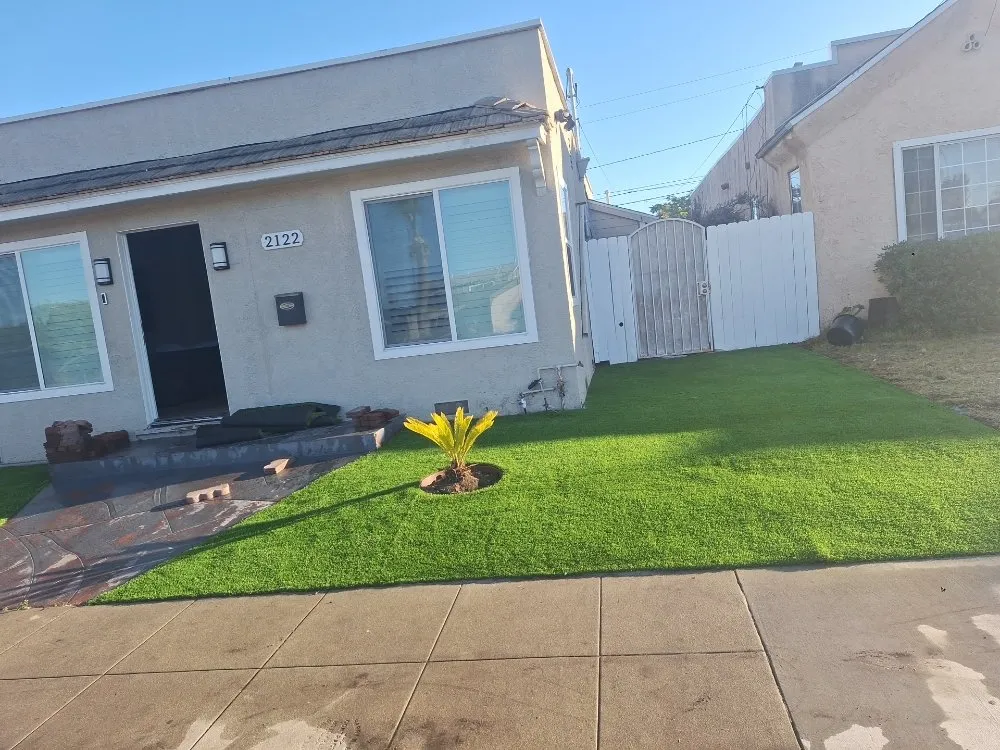 Custom residential landscaping experts serving Thousand Oaks, CA - JJ Hardscape and Landscaping