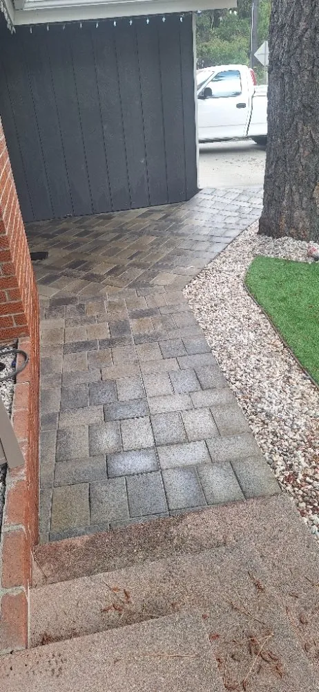 Custom yard maintenance in Thousand Oaks, CA by JJ Hardscape and Landscaping