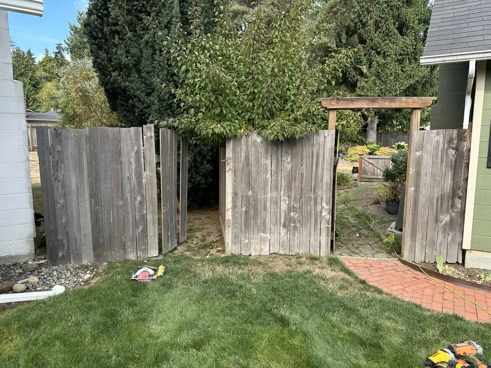 Expert outdoor landscaping experts serving Bothell, WA - J&J Home Services