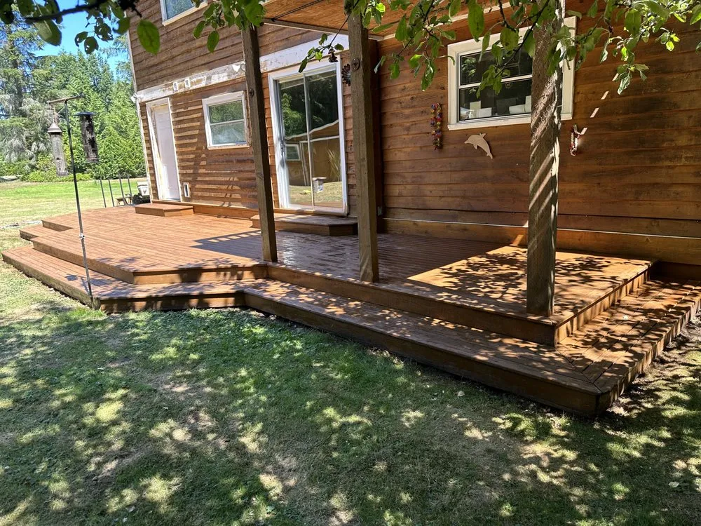 Custom landscaping services for year-round maintenance across Bothell, WA - J&J Home Services