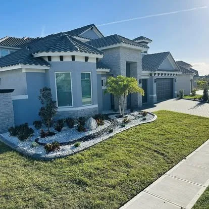 Local yard cleanup service for homes in Davenport, FL by JJ Home Services